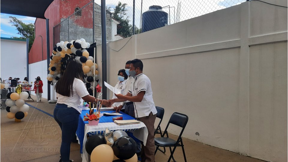 Clausura secundaria