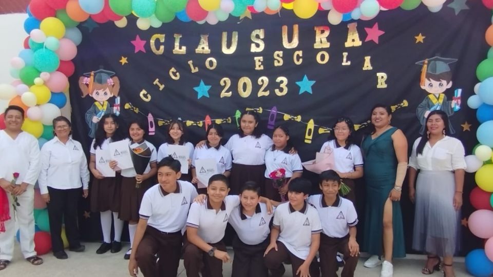 Clausura Primaria 2023 - Centro Educativo Miguel Lara Vasallo