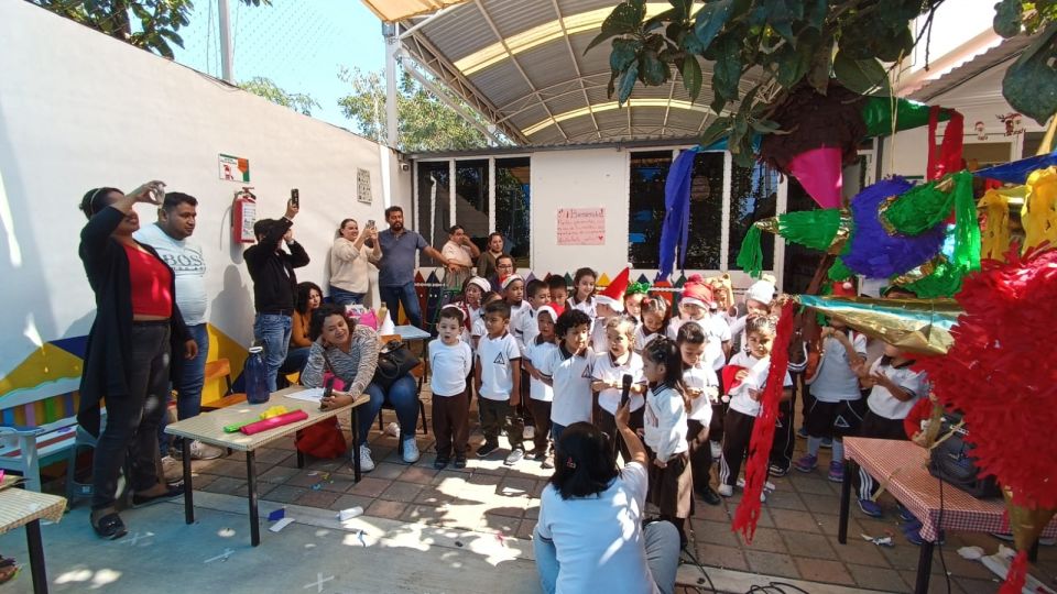 Evento familiar Navideño Preescolar - Centro Educativo Miguel Lara Vasallo