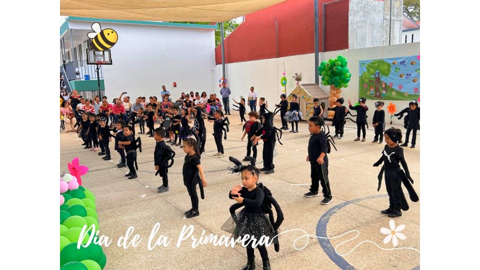 Dia de la Primavera - Centro Educativo Miguel Lara Vasallo