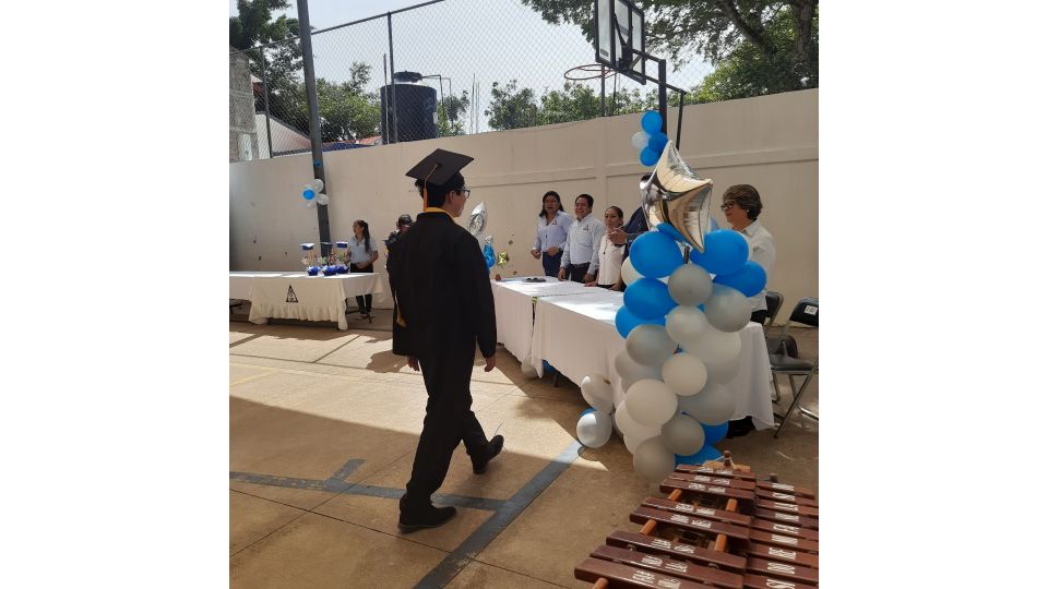 Testimonios - Centro Educativo Miguel Lara Vasallo